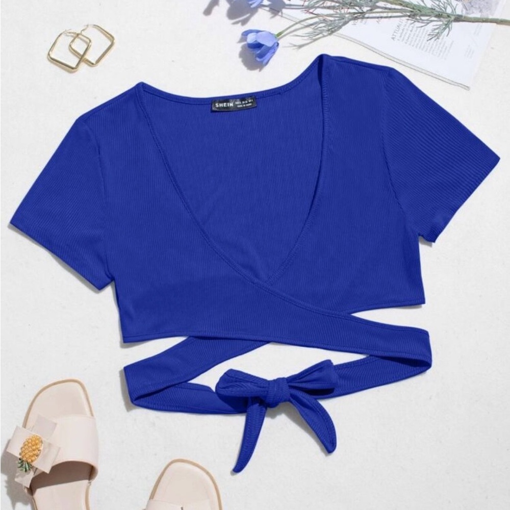 SHEIN Royal Blue Tie Front Crop Top